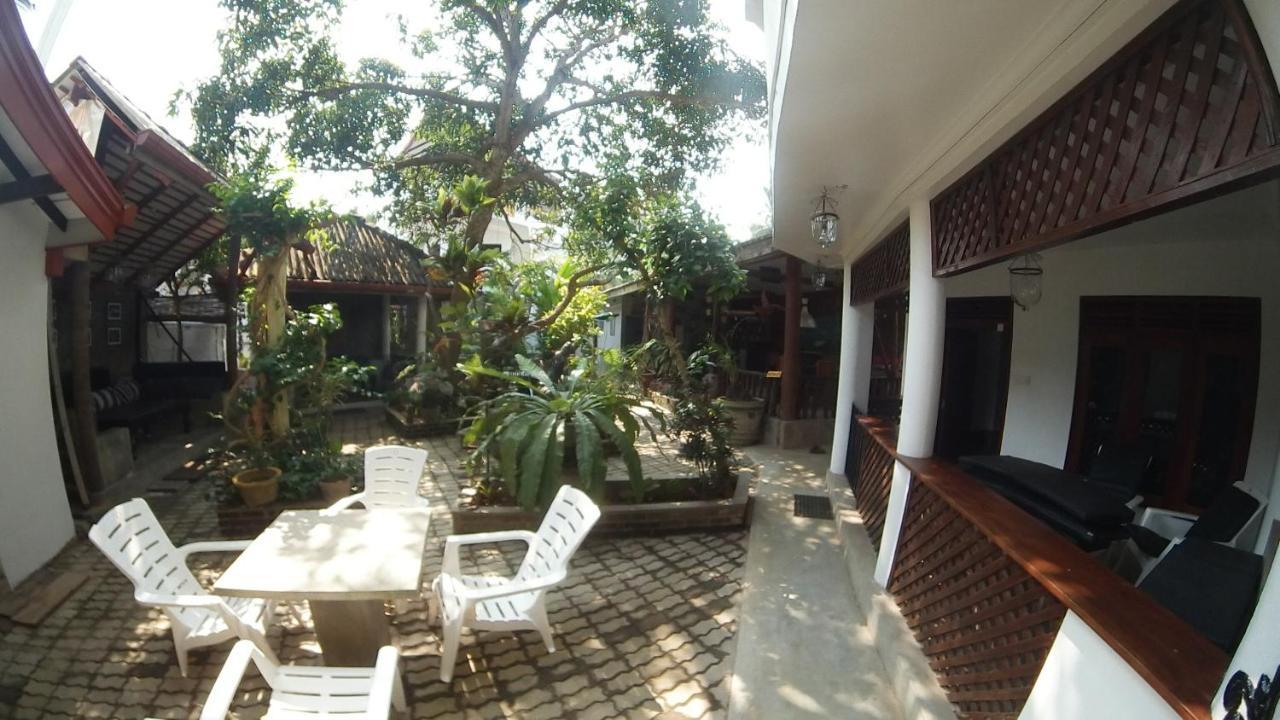 Sunil Garden Guesthouse Coffee Unawatuna Exterior photo